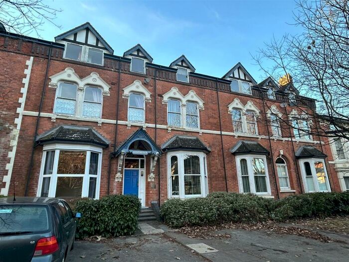 2 Bedroom Apartment To Rent In Victory House, Moseley, Birmingham, B13