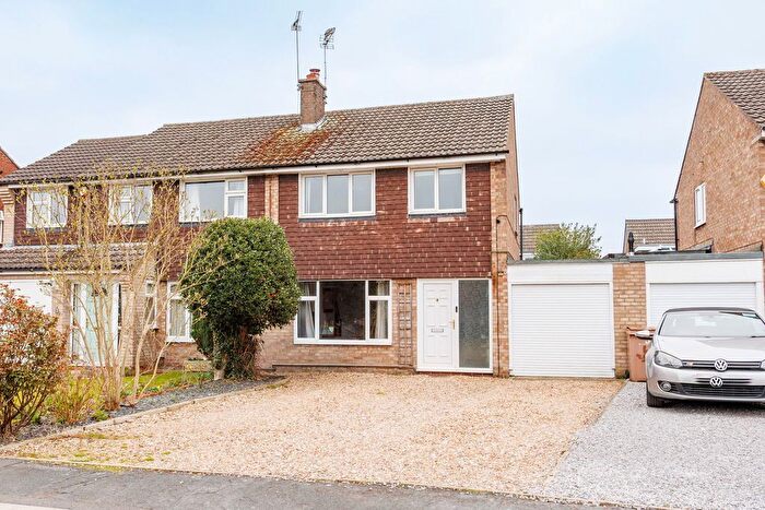 3 Bedroom Semi-Detached House For Sale In Millfield Close, Wilberfoss, York, YO41