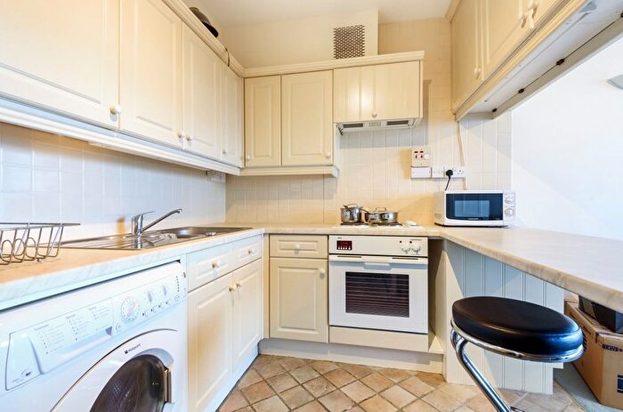 1 Bedroom Flat For Sale In John Islip Street, London, SW1P