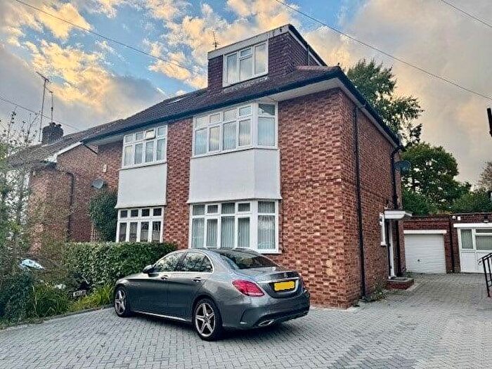 4 Bedroom Semi-Detached House To Rent In Birchmead Avenue, Pinner, HA5