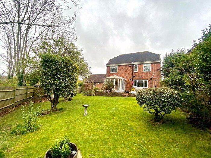 3 Bedroom Detached House For Sale In North Hill, Fareham, PO16