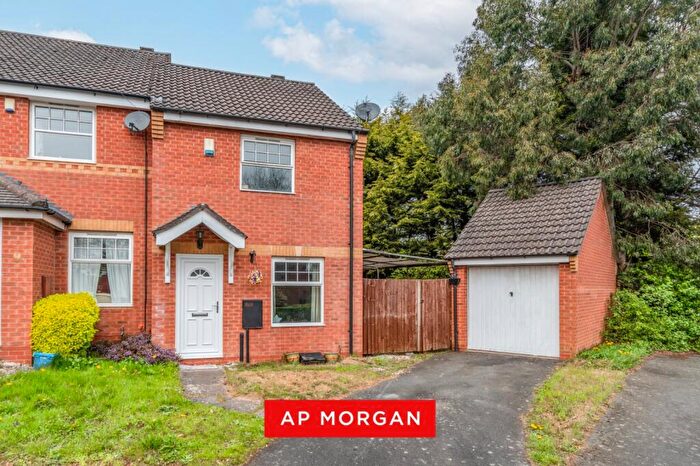 2 Bedroom Semi Detached House For Sale In Ambergate Close, Brockhill, Redditch, Worcestershire, B97