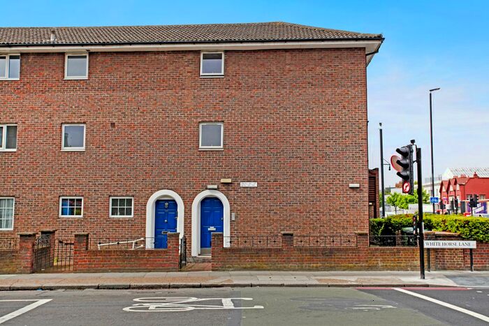 1 Bedroom Flat To Rent In White Horse Lane, London, E1