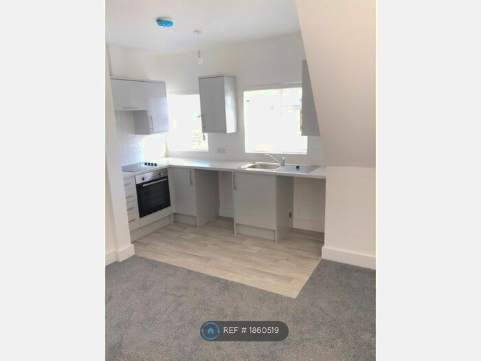 1 Bedroom Flat To Rent In Christchurch Road, Bournemouth, BH1