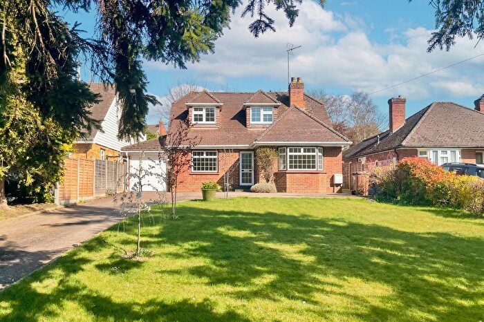 3 Bedroom Detached House For Sale In Brook Lane, Sawbridgeworth, CM21