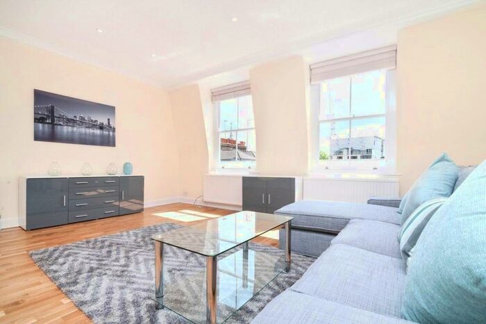 2 Bedroom Apartment To Rent In Almeida Street, Angel, London, N1