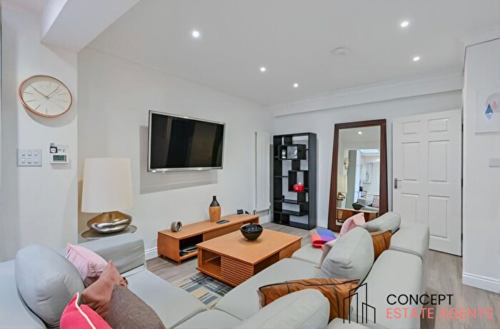 5 Bedroom Terraced House To Rent In Western Road, Colliers Wood, SW19