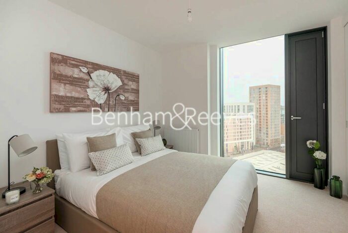 2 Bedroom Flat To Rent In River Mill One, Station Road, SE13