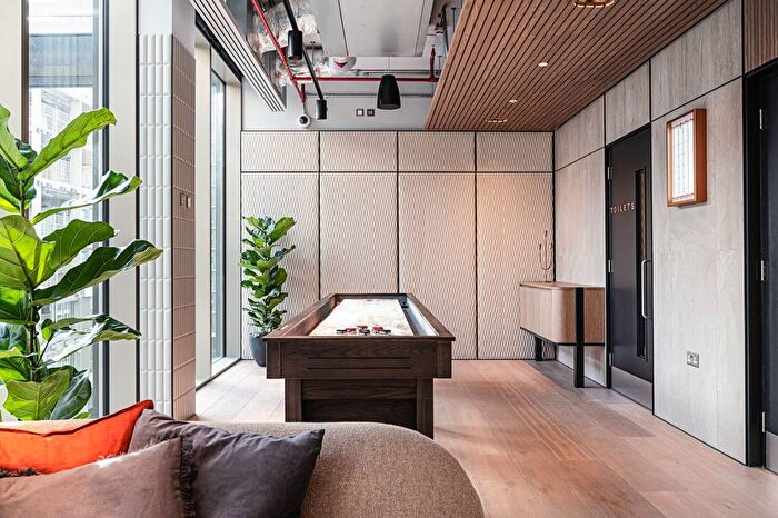 1 Bedroom Flat To Rent In Coppermaker Square, Stratford, London, E20