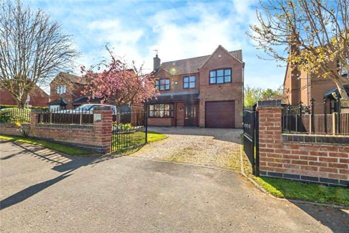 5 Bedroom Detached House For Sale In Dunham Road, Newton-on-Trent, Lincoln, Lincolnshire, LN1