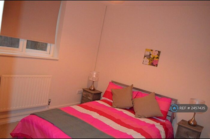 1 Bedroom Flat To Rent In Off Swindon Road, Swindon, SN1
