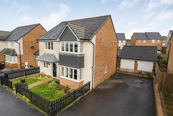 4 Bedroom Detached House For Sale In Sanderling Close, Bude, EX23