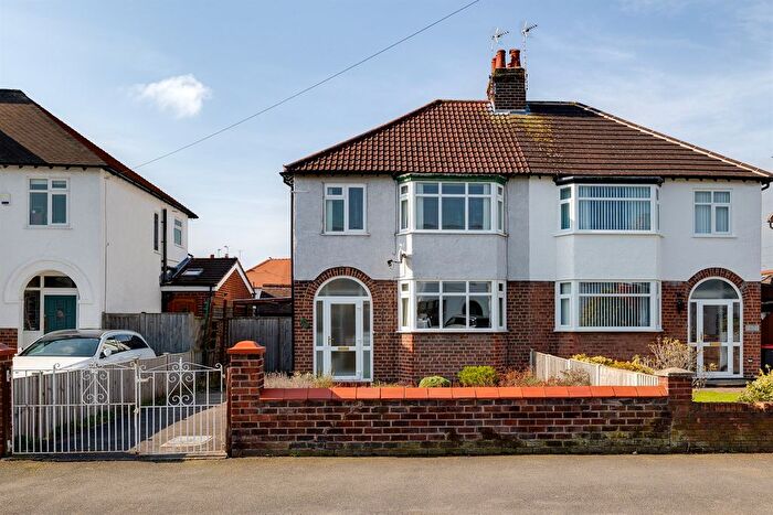 3 Bedroom Semi Detached House For Sale In Canadian Avenue, Hoole, Chester, CH2