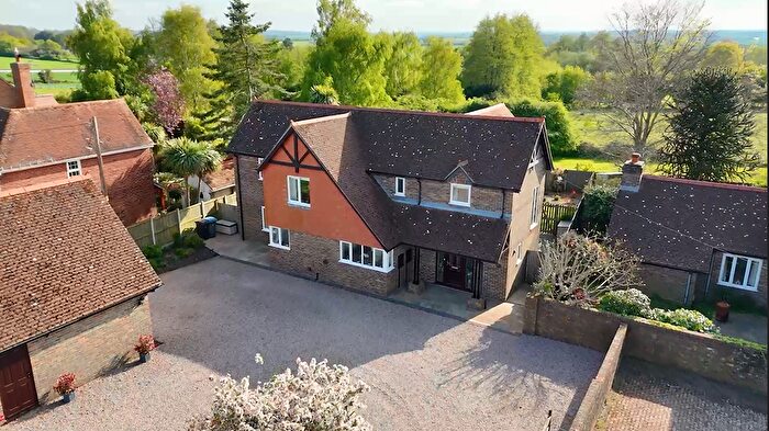 4 Bedroom Detached House For Sale In New Street, Ash, Canterbury, CT3