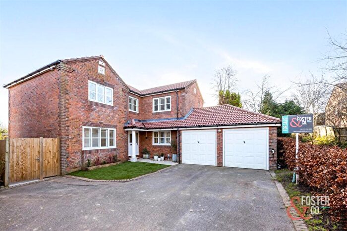 5 Bedroom House For Sale In Mallard Way, Henfield, BN5