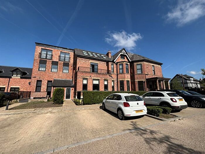 2 Bedroom Flat To Rent In Silverwood, Barlow Moor Road, Didsbury, M20