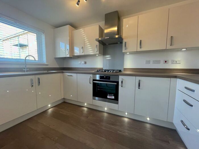 2 Bedroom Flat To Rent In Berrenda Avenue, Whitehouse, Milton Keynes, MK8