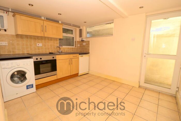 Studio To Rent In Maldon Road, Colchester, CO3