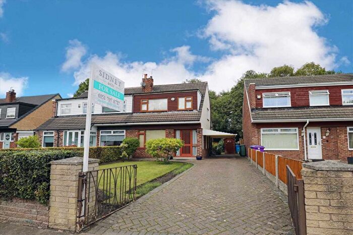 3 Bedroom Semi-Detached House For Sale In Bancroft Close, Liverpool, L25