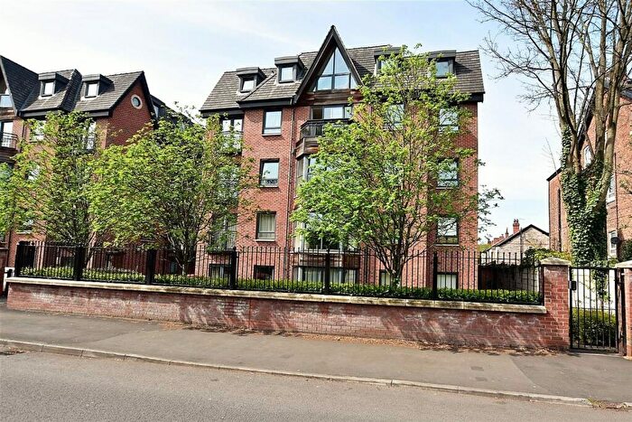 2 Bedroom Apartment For Sale In Withington Road, Whalley Range, M16
