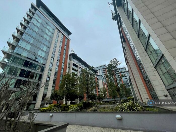 2 Bedroom Flat To Rent In Ross Apartments, London, E16