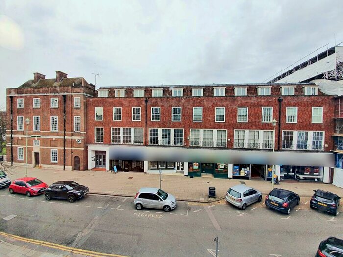 1 Bedroom Apartment To Rent In Stonehills House, Stonehills, Welwyn Garden City, AL8