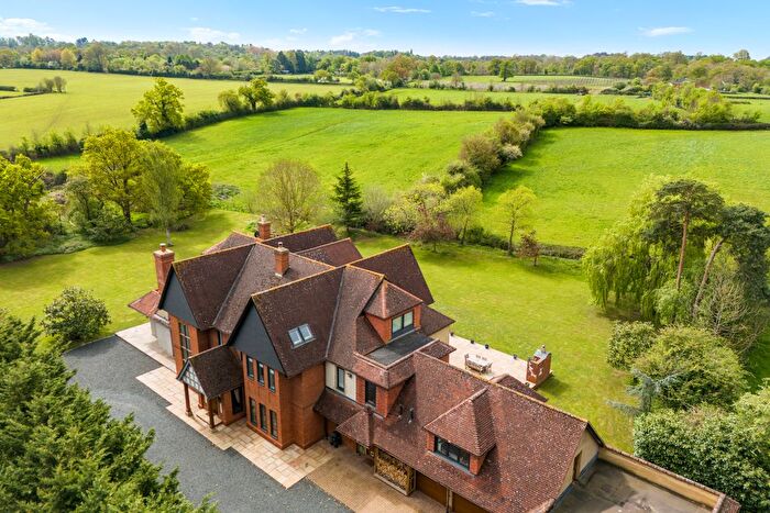 7 Bedroom Detached House For Sale In Burfield Road, Windsor, SL4