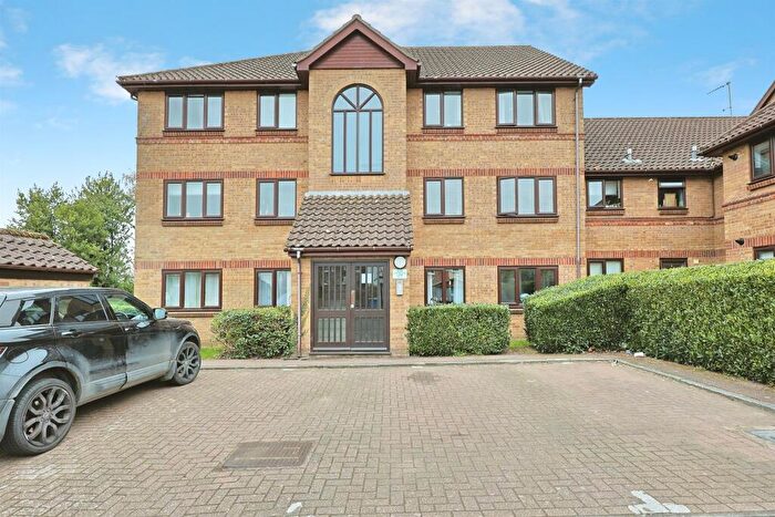2 Bedroom Flat For Sale In Cremorne Lane, Norwich, NR1