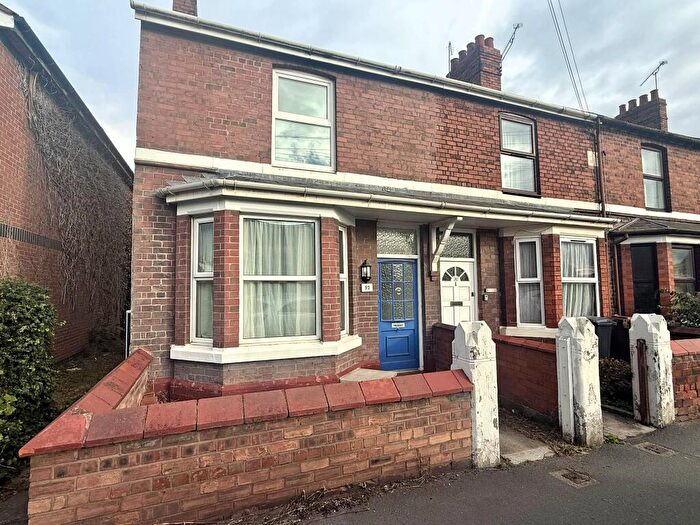 3 Bedroom House To Rent In High Street, Saltney, CH4