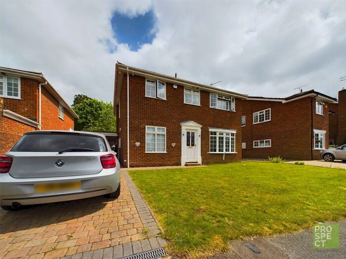 4 Bedroom Detached House To Rent In Tattersall Close, Wokingham, Berkshire, RG40