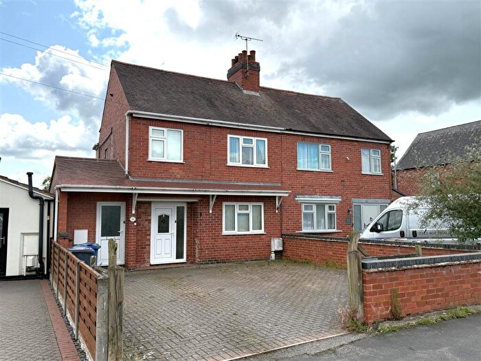 3 Bedroom Semi-Detached House For Sale In Green Lane, Tutbury, Burton-On-Trent, DE13