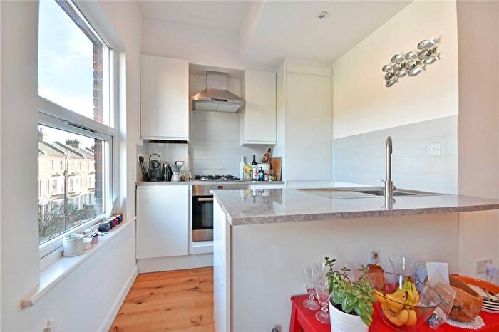 2 Bedroom Flat To Rent In Bravington Road, Maida Vale, W9