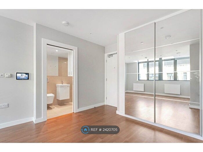 Studio To Rent In Orion House, Ilford, IG1