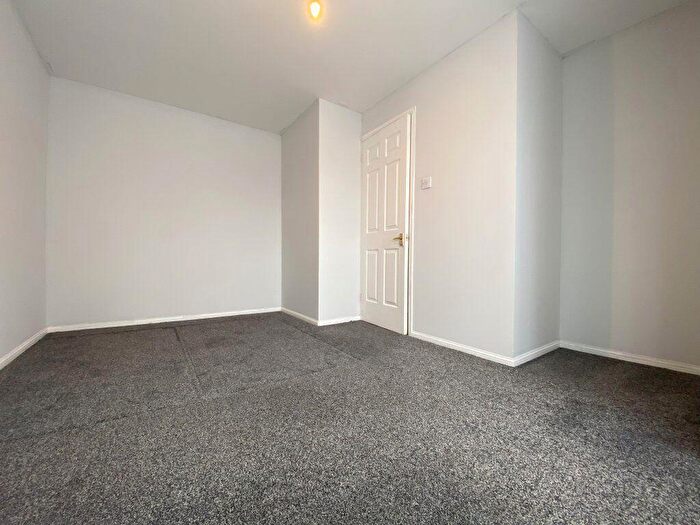 1 Bedroom House To Rent In Stranraer Gardens, SL1