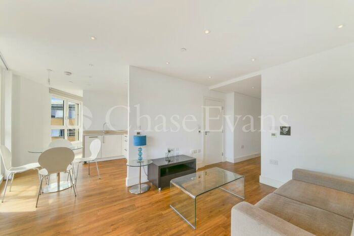 Studio To Rent In Queensland Terrace, Islington, N7