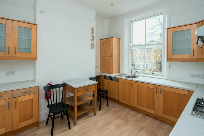2 Bedroom Apartment To Rent In Denmark Road, London, SE5