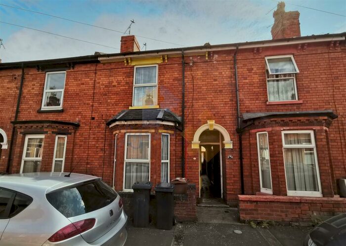 4 Bedroom Semi-Detached House To Rent In Abbot Street, Lincoln, LN5