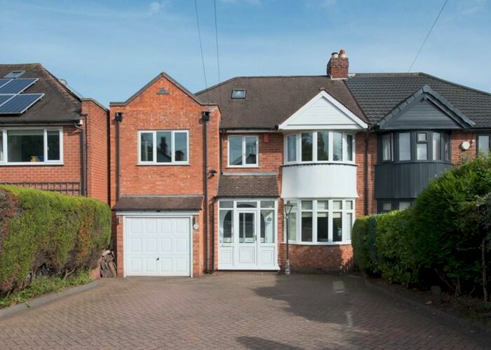 Houses for sale & to rent in B75 5HP, Butlers Lane, Sutton Four Oaks