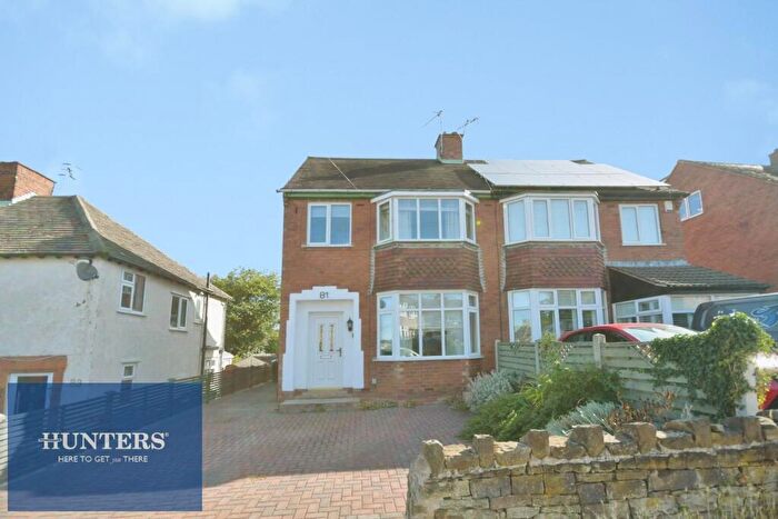 3 Bedroom Semi Detached House For Sale In Newbold Back Lane, , Newbold, Chesterfield, S40