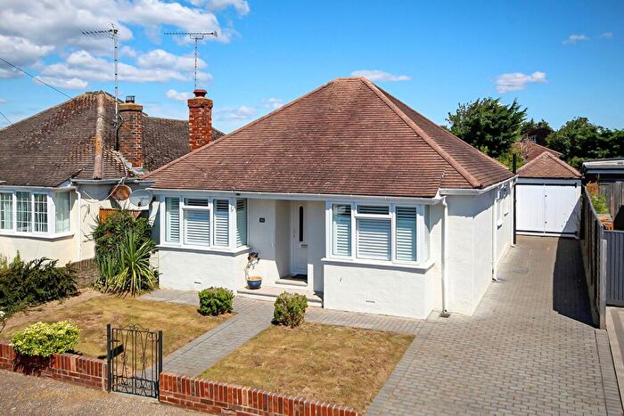 2 Bedroom Detached Bungalow For Sale In Warren Crescent, East Preston, BN16