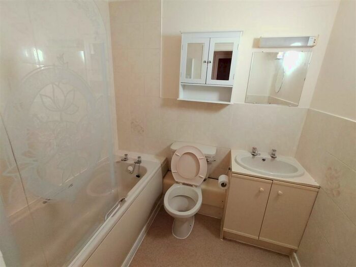 Houses to rent in Colwyn Bay, Conwy