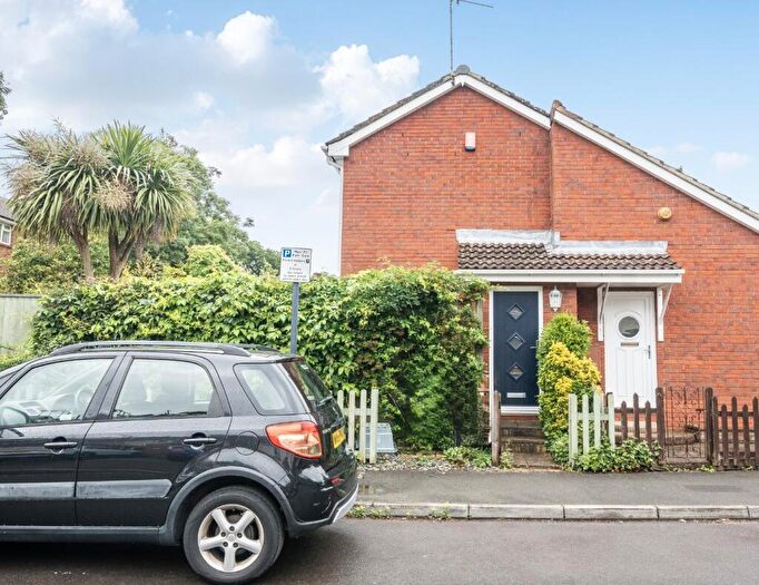 1 Bedroom Terraced House For Sale In Springford Gardens, Lordswood, Southampton, Hampshire, SO16