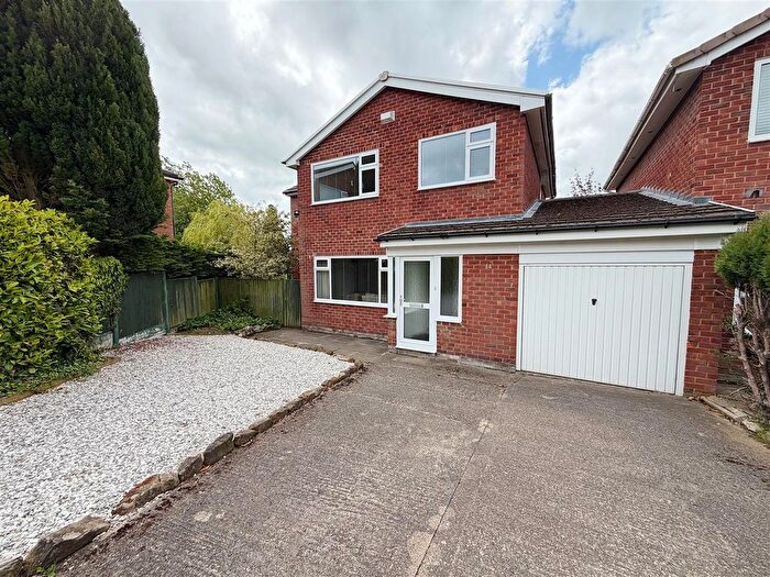 4 Bedroom Detached House For Sale In Chanticleer Close, Wrexham, LL13