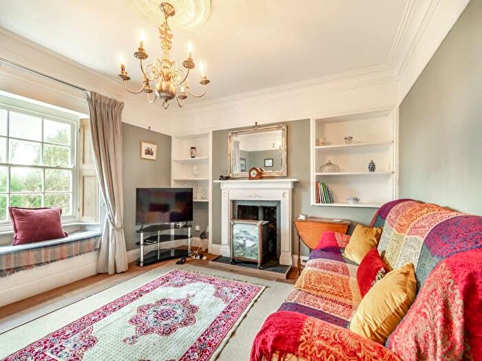 5 Bedroom Semi-Detached House For Sale In Upper Thornton, Milford Haven, Pembrokeshire, SA73