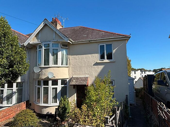 2 Bedroom Flat For Sale In Redburn Road, Paignton, TQ3