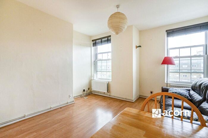 2 Bedroom Maisonette To Rent In George Row London, SE16