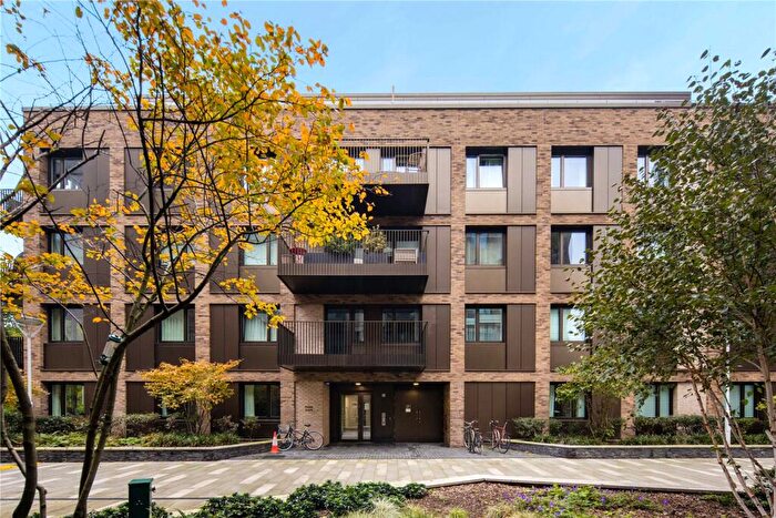 1 Bedroom Flat To Rent In Fettle Court, Moulding Lane, London, SE14