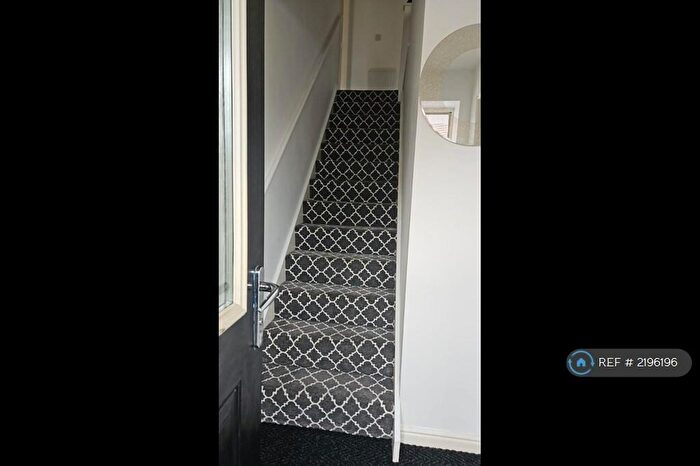 3 Bedroom Semi-Detached House To Rent In Bolton On Dearne, Barnsley, S63