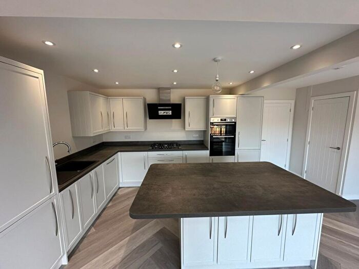 5 Bedroom Semi-Detached House To Rent In Meadowside Road, Sutton Coldfield, B74