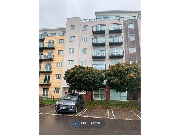 2 Bedroom Flat To Rent In Gisors Road, Southsea, PO4